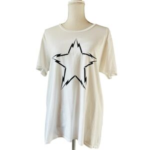 Lauren Moshi White Tee with Black Star and Lightning Bolt Size XL